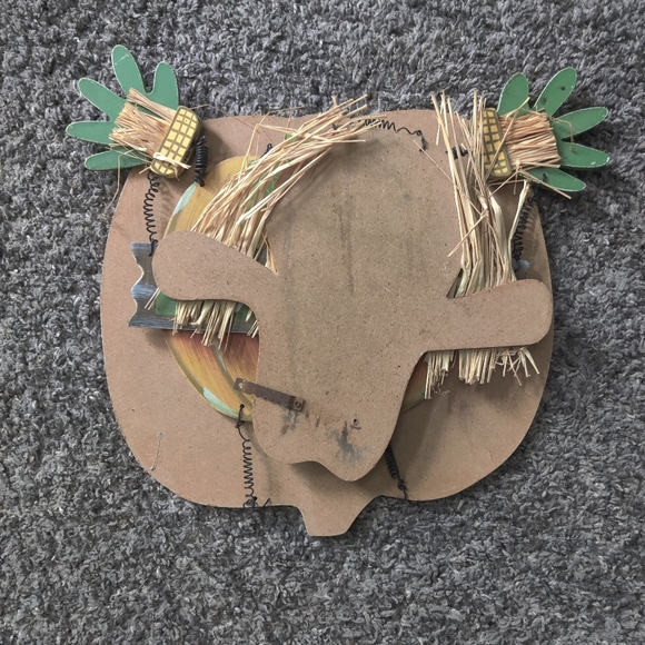 Fall scarecrow door decor - Picture 3 of 3